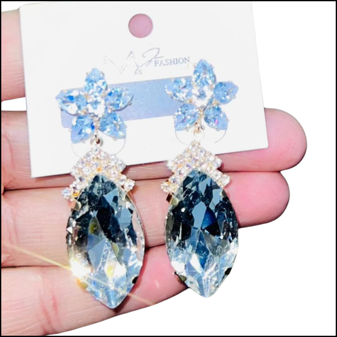 Teardrop Shape Dangle Alloy Rhinestone Earrings